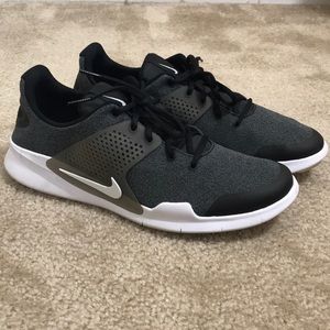 Men’s Nike Arrowz Shoe